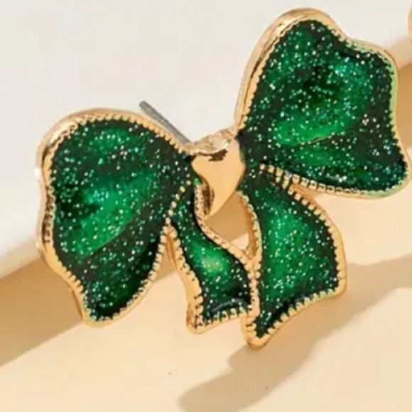 Glittery Bowknot Druzy Emerald Green Gold Stud Earrings St. Patrick’s Day NEW - Picture 3 of 10